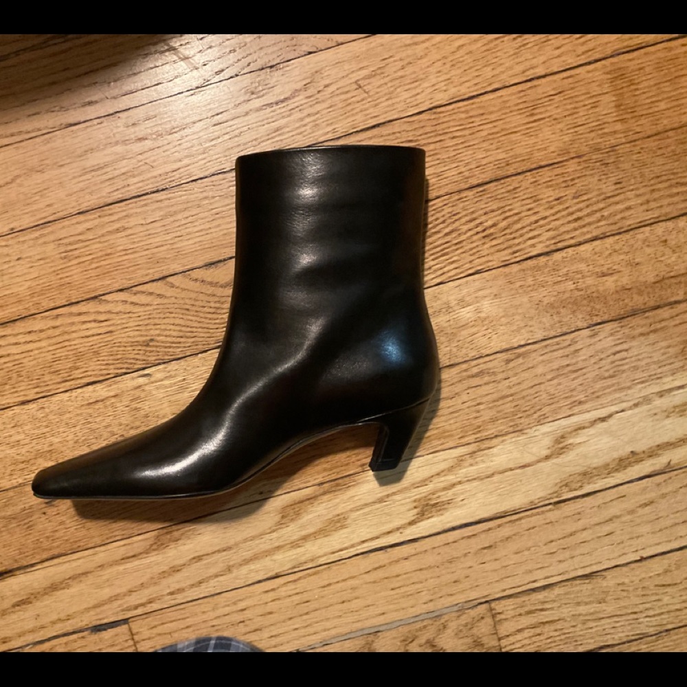 Khaite Black Leather Arizona Boot - Picture 6 of 7